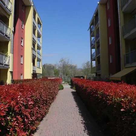 아파트 Minerva's Garden *